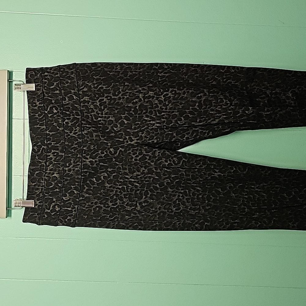 Jolt, Black cheetah print skinny pants
